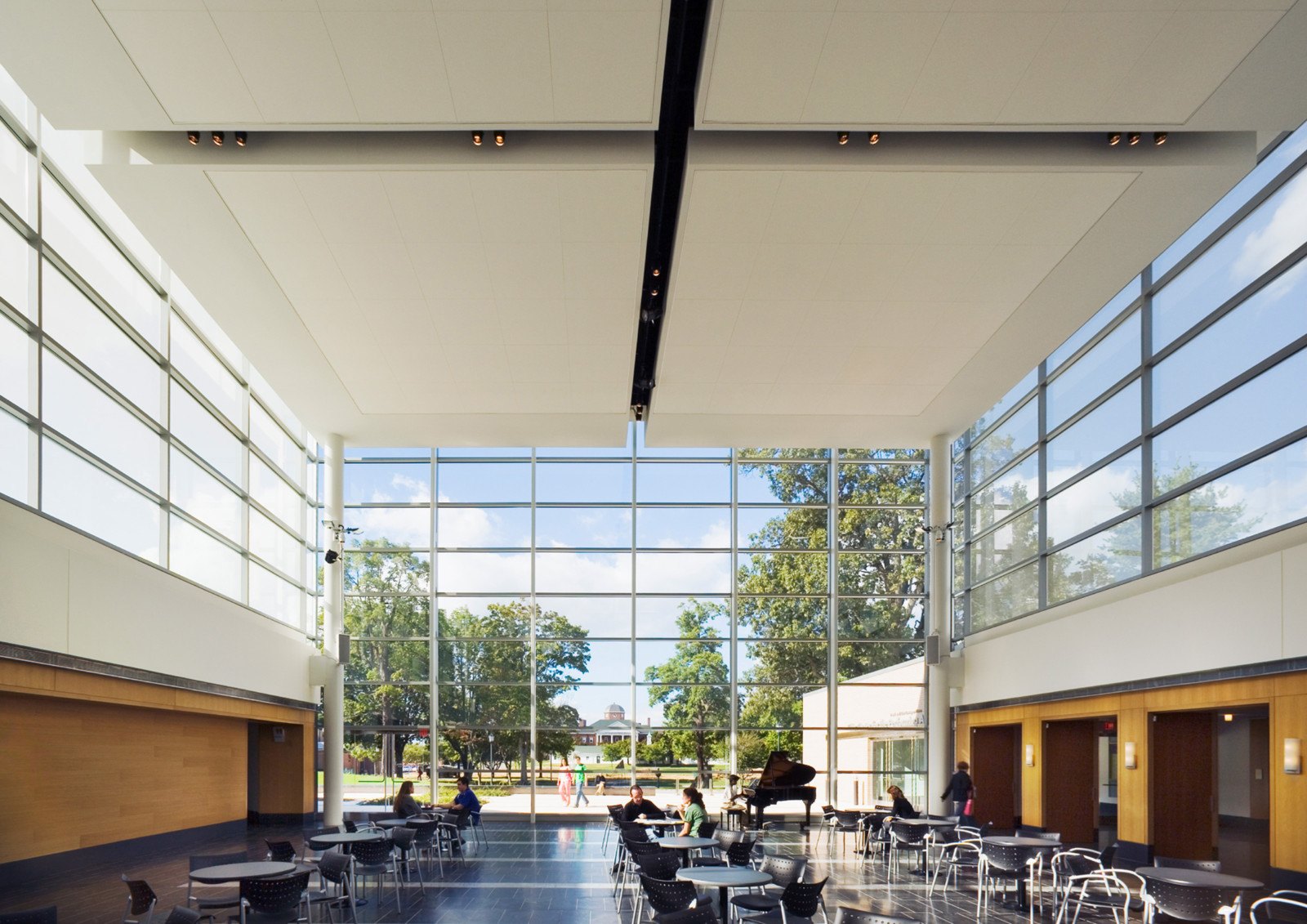 Tilles Center for the Performing Arts, Long Island University