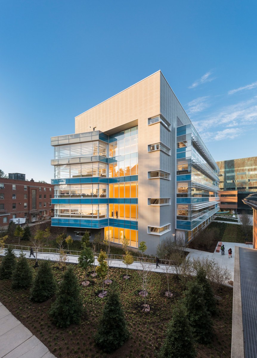 UConn Celebrates The Opening Of The New Engineering & Science Building ...